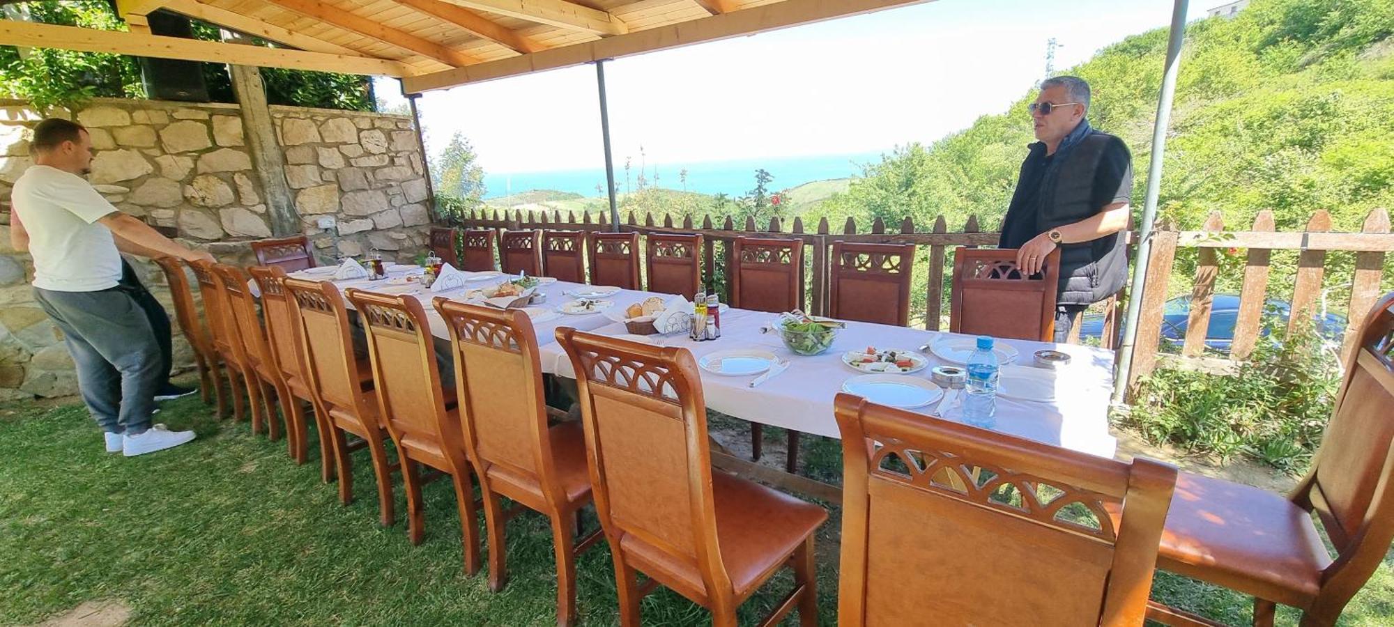 Hotel Restorant Olti Shetaj Exterior photo